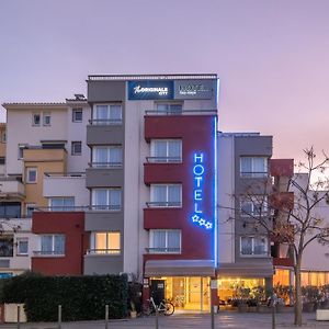 Brit Hotel Opal Centre Port